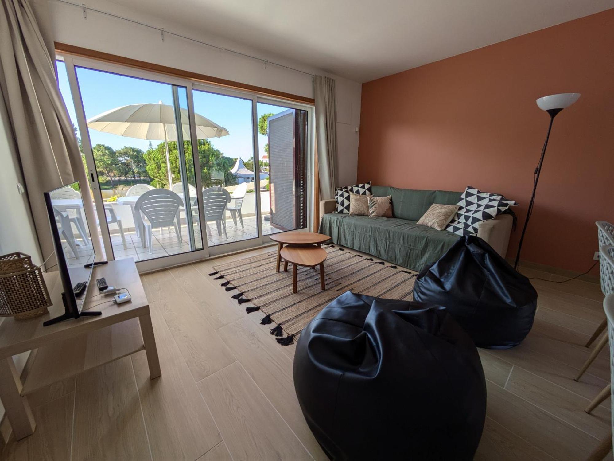 Private Lake Condo Apartment - Troia Bagian luar foto
